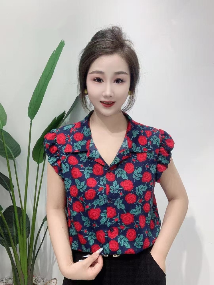 荷葉邊小飛袖